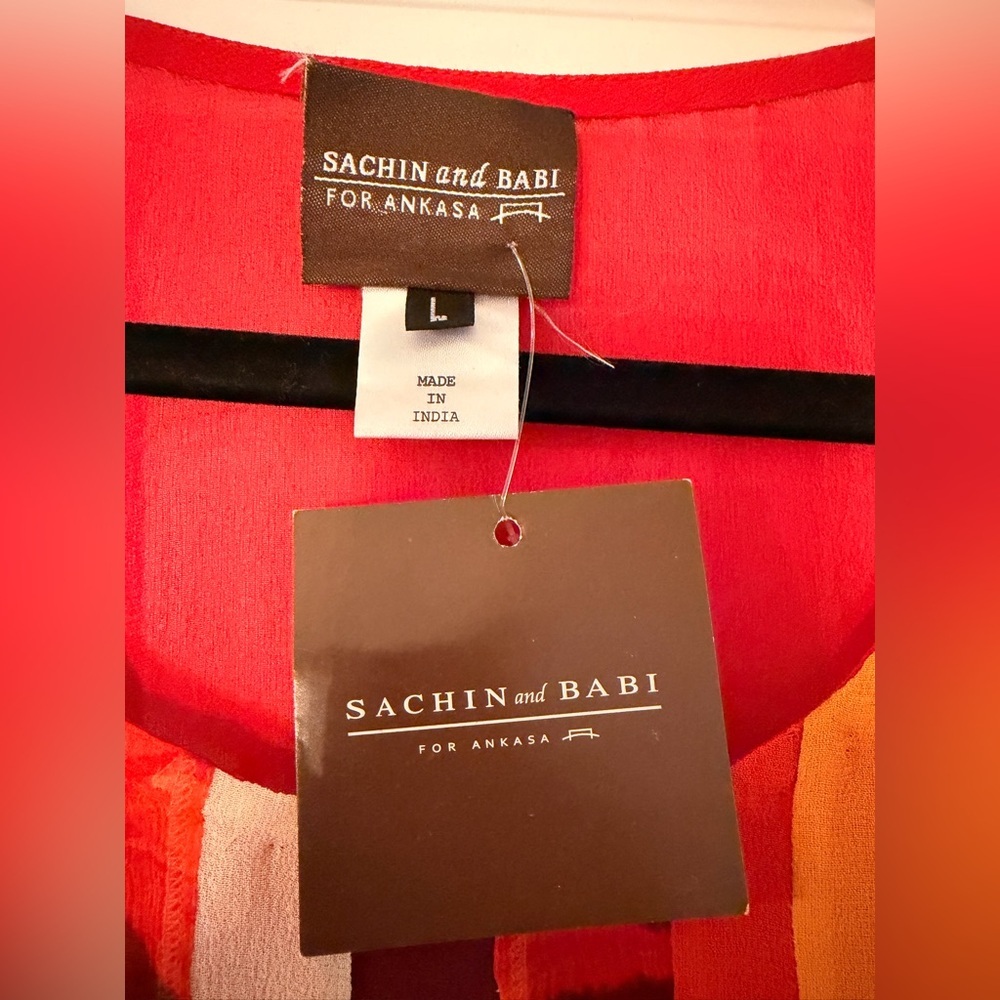 Sachin + Babi Red and Orange Chiffon Blouse - Picture 4 of 7